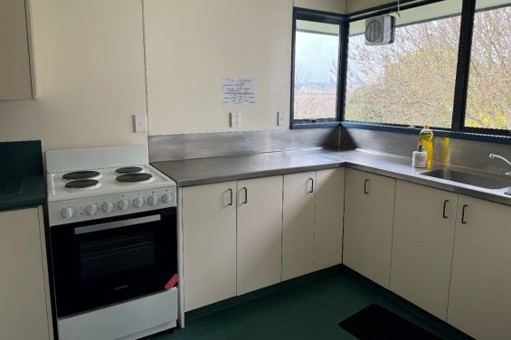 Ruahine Single Room kitchen