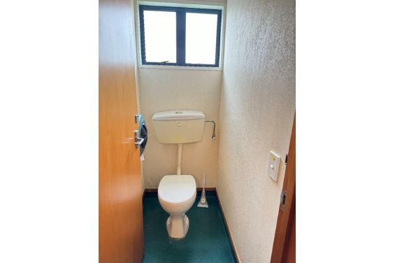 Ruahine Single Room toilet